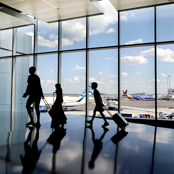 From Check-In to Takeoff: How Smart Web Design Transforms the Airport Experience
